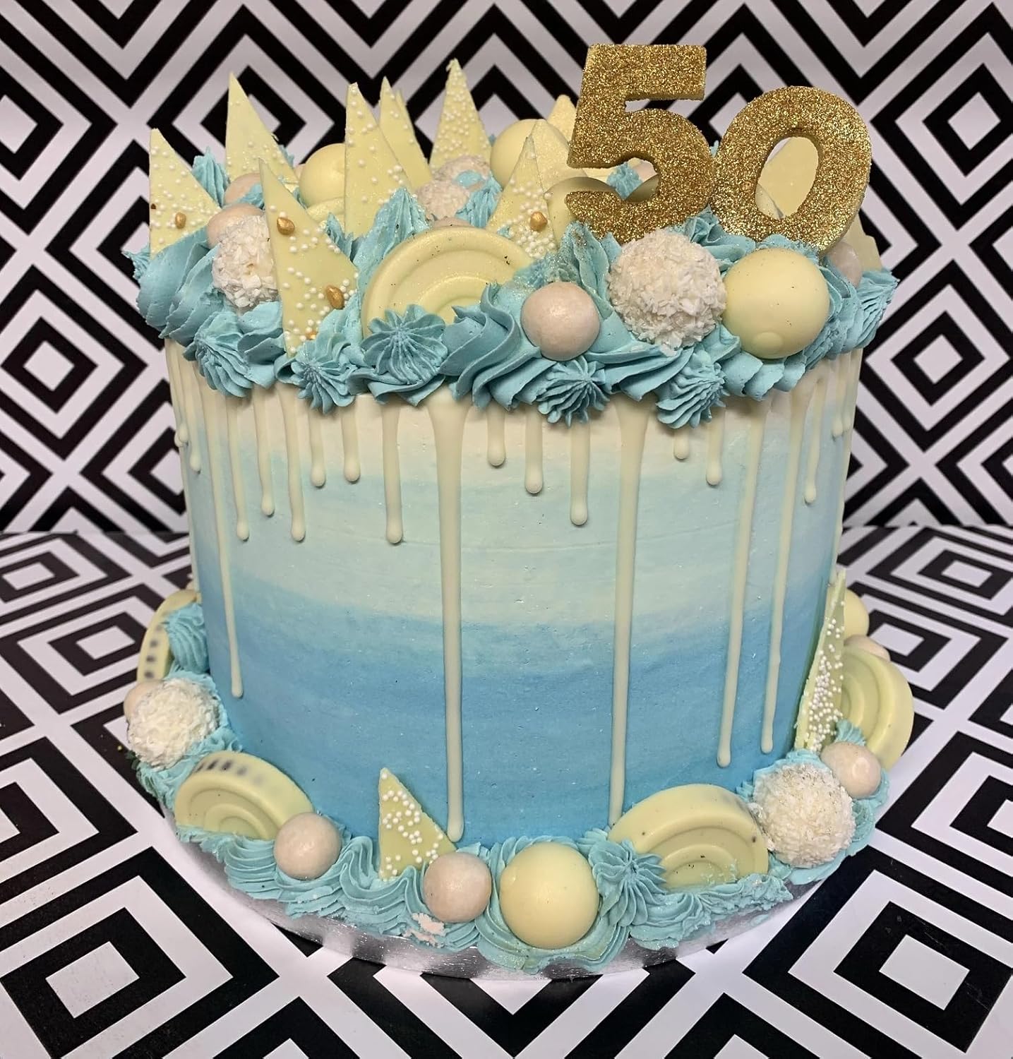 10inch Metal Cake Scraper,Stainless Steel Cake Edge Smoother for Buttercream, Cake Decorating Comb