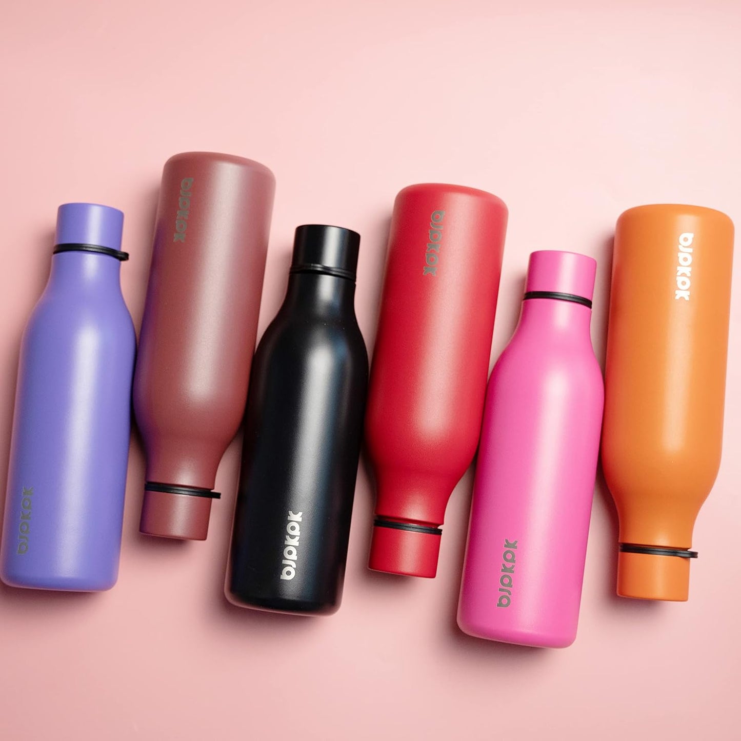 BJPKPK Insulated Water Bottles, 18 oz Stainless Steel Metal Water Bottle with Strap, BPA Free Leak Proof Thermos, Mugs, Flasks, Reusable Water Bottle for Sports & Travel, Brick Red