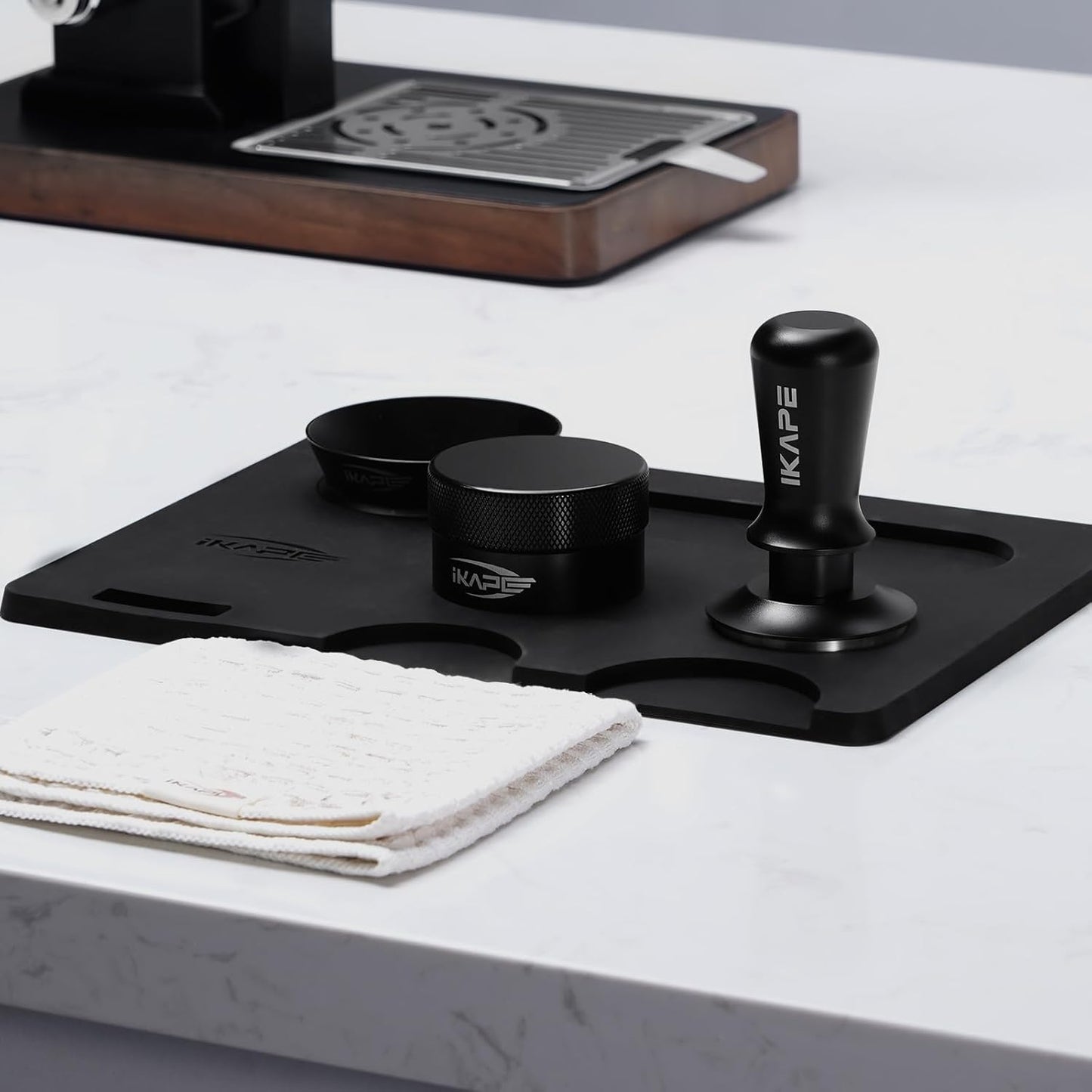 IKAPE 51MM Espresso Tamper Kit Black 6 IN 1, Espresso Accessories Kit Featuring Coffee Tamper, Distributor, Magnetic Dosing Funnel, Silicone Mat, Puck Screen, Cleaning Towel