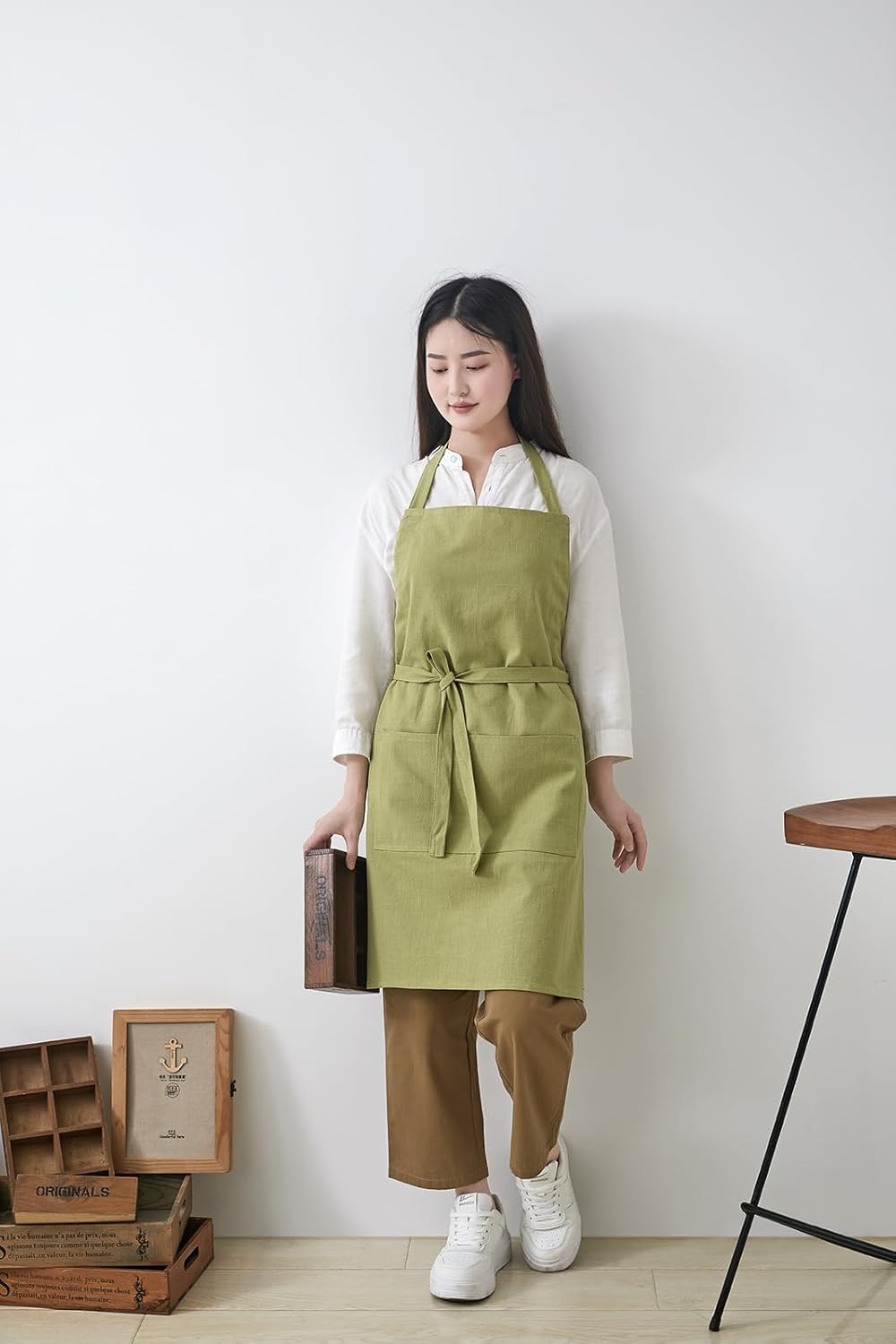 Cotton Linen Apron for Women - Adjustable Casual Apron with Pocktes, Great for Florist, Coffee House and Kitchen