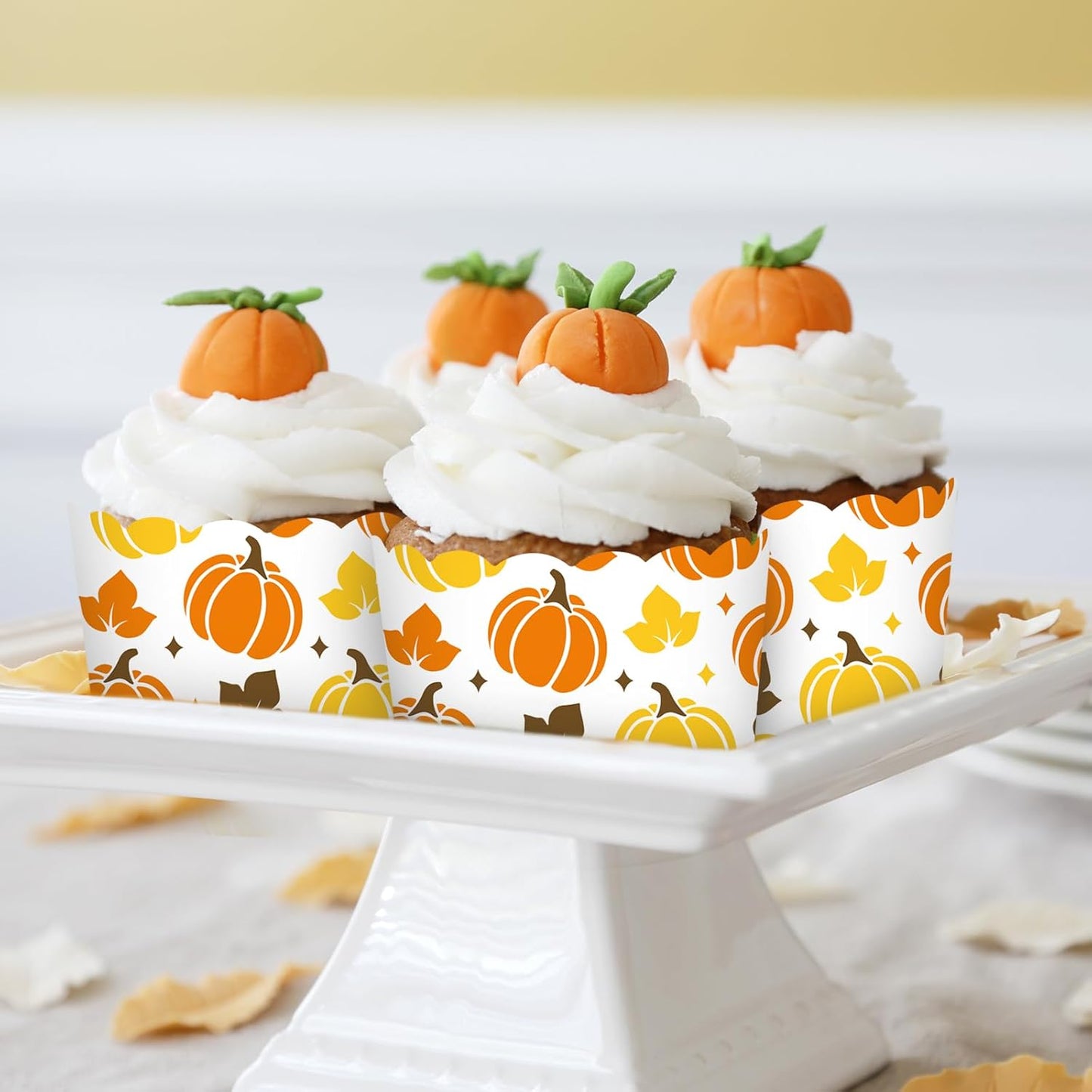 Whaline 100Pcs Fall Paper Baking Cups Pumpkin Maple Leaf Cupcake Wrappers Orange Yellow Brown Scalloped Edge Cupcake Muffin Cases for Autumn Thanksgiving Dessert Decoration