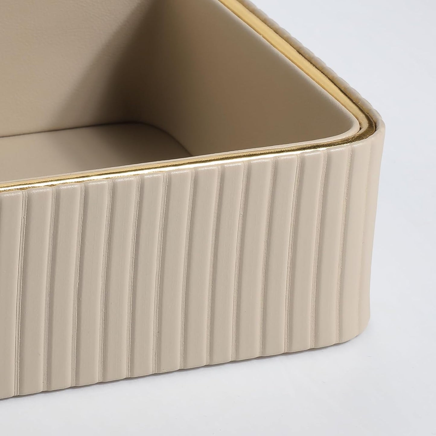 Desk Organizer Tray, PU Leather Valet Tray Nightstand Organizer Cologne Perfume Trays for Men Women, Decorative Vanity Trays Key Bowl Trinket Dish (Beige, 9.5" x 6" x 2.2")