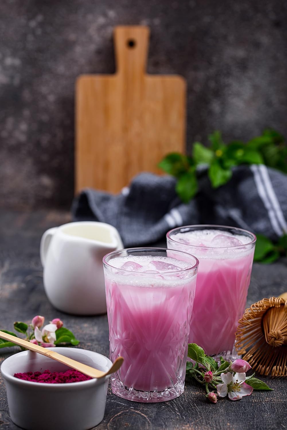 Ancient Roots Dragon Fruit Powder - All-Natural Food Coloring, Filled with Antioxidants, 75 Servings (10.5 ounces)