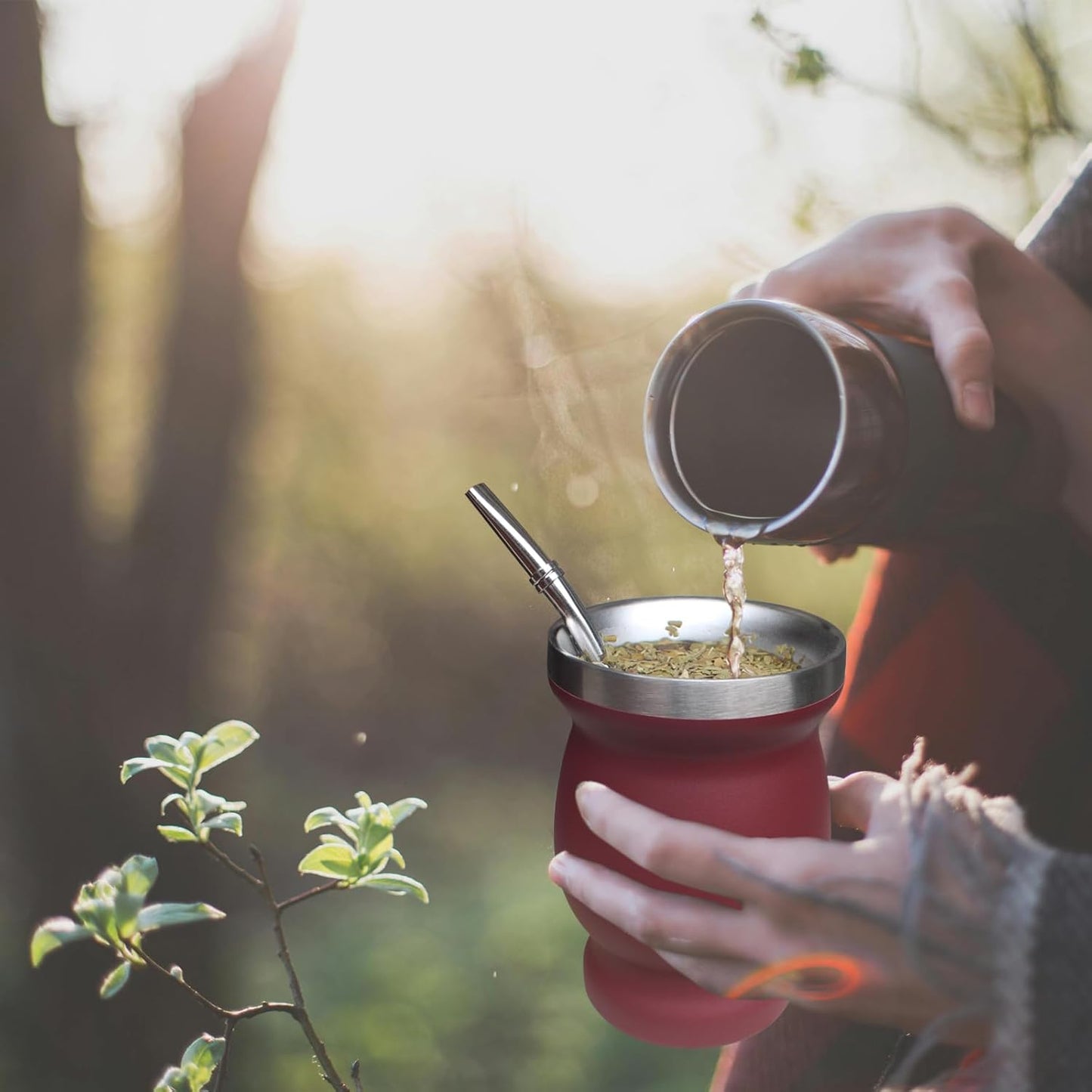 Beruth Bombilla Yerba Mate Gourd, 8oz Stainless Steel Tea Cup Set with a Multifunctional Lid, Two Straws and Cleaning Brushes, Double Walled Coffee Mug Heat Insulation Anti Scalding (Burgundy)