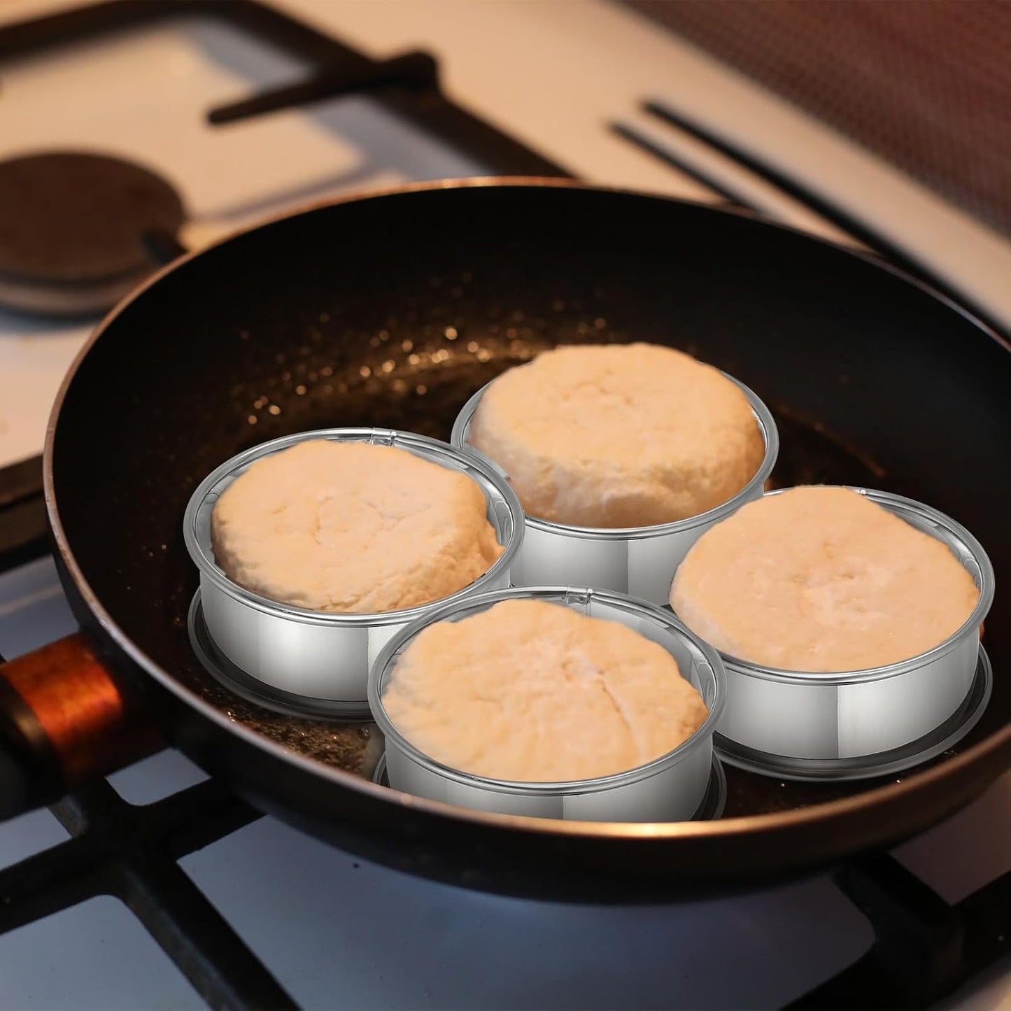 HARFINGTON 6pcs Crumpet Rings 3.94" Nonstick Round Cake Ring Stainless Steel Double Rolled English Pastry Rings for Kitchen Baking Crumpet Dessert, Silver