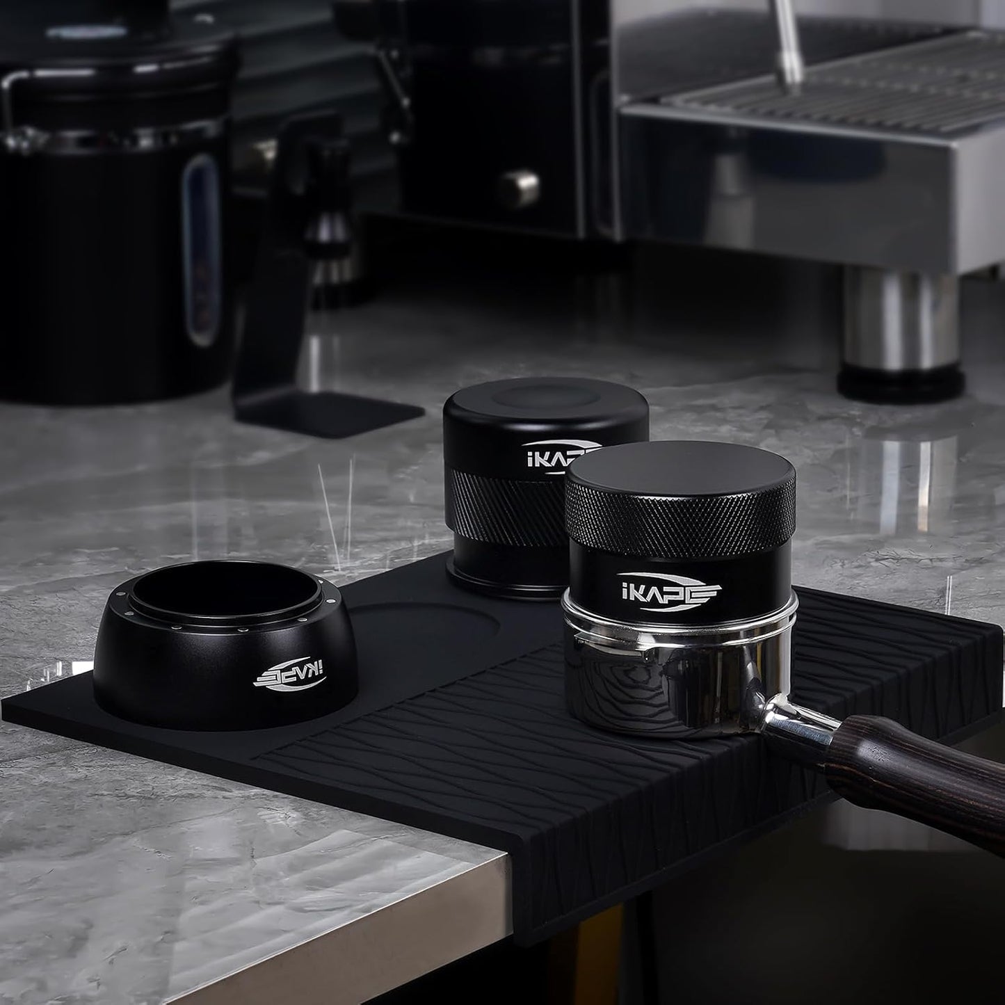 IKAPE Espresso Tamping Mat, Food Grade Silicone Coffee Tamper Mat, Portafilter Tamp Mat Espresso Accessory For Baristas, Waterproof Heat Resistant Tamping Pad Mat for Counter