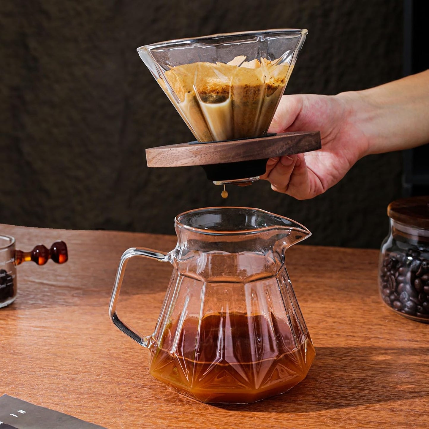Pour Over Coffee Maker Set, 21 oz/620ml Glass Pour Over Coffee Dripper Filter Coffee Maker Kit Manual Grinder with Walnut Handle for Home Office Cafe Restaurant Camping (Clear)