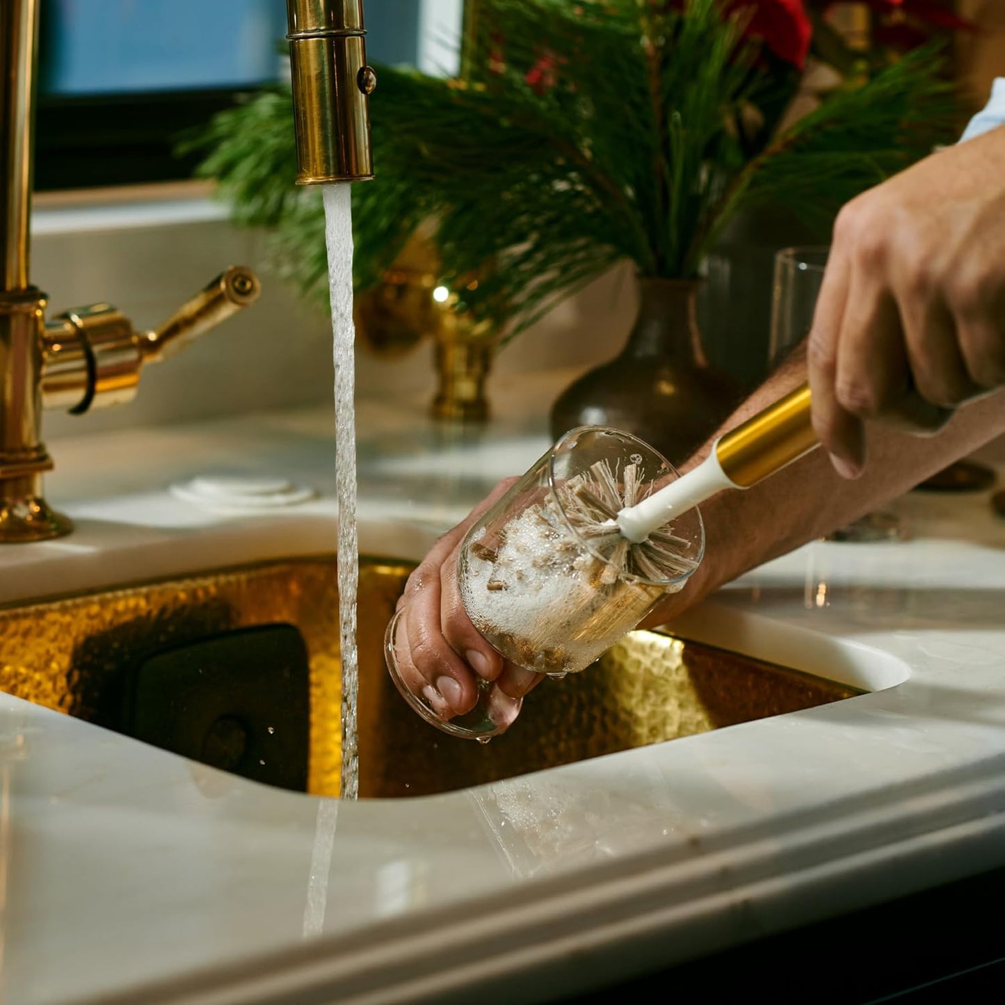 Ionic Bottle Brush, Magnetized to Stand Upright, Stainless Steel with Replaceable Head, Onyx/Black