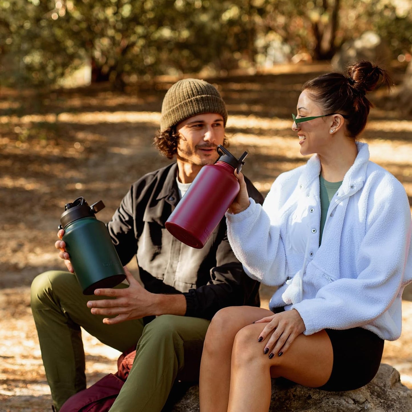 BJPKPK 87oz Insulated Water Bottle, Dishwasher Safe 2/3 Gallon Water Bottle with Ergonomic Handle, BPA Free Leak Proof Water Jug, Stainless Steel Metal Water Bottle with Anti-slip Bottom,Marshmallow