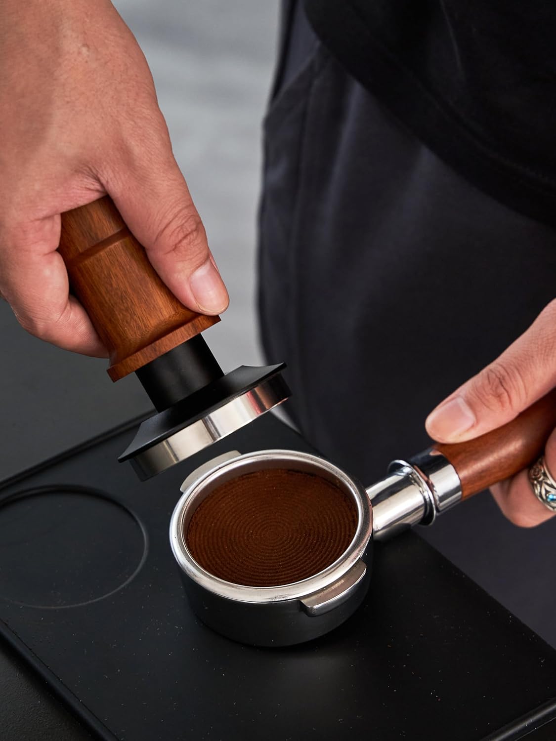 53.3mm Espresso Tamper,Premium Barista Coffee Tamper with Constant 30lb Calibrated Spring Loaded,Stainless Steel Base and Mahogany Hand,Fits for All 53mm54mm Portafilters,Espresso Accessories