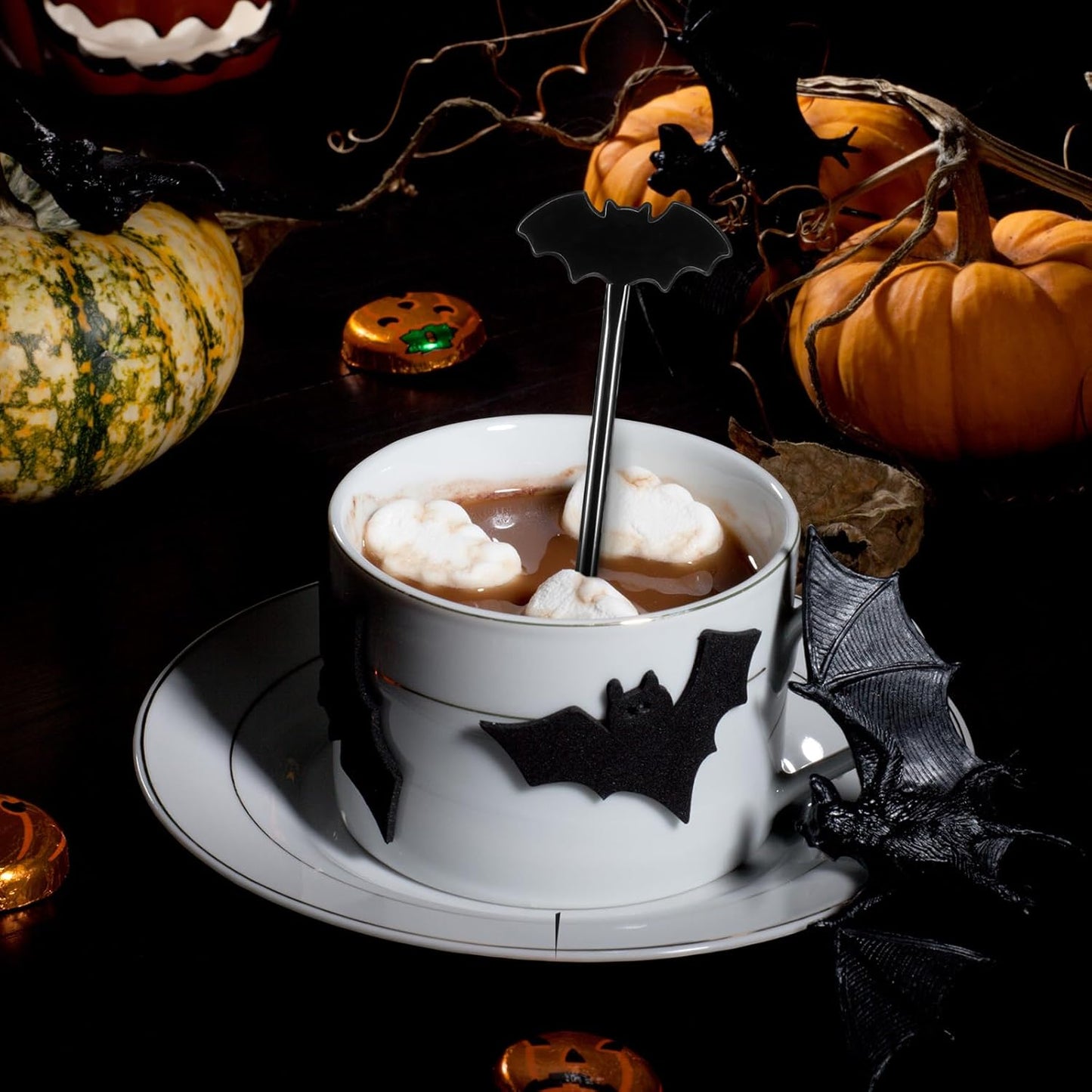 30 Pcs Halloween Swizzle Sticks Plastic Coffee and Cocktail Stirrers Fall Thanksgiving Drink Stirrers Cocktail Mixers for Halloween Fall Autumn Party Tea Coffee Bar Decoration(Bat)
