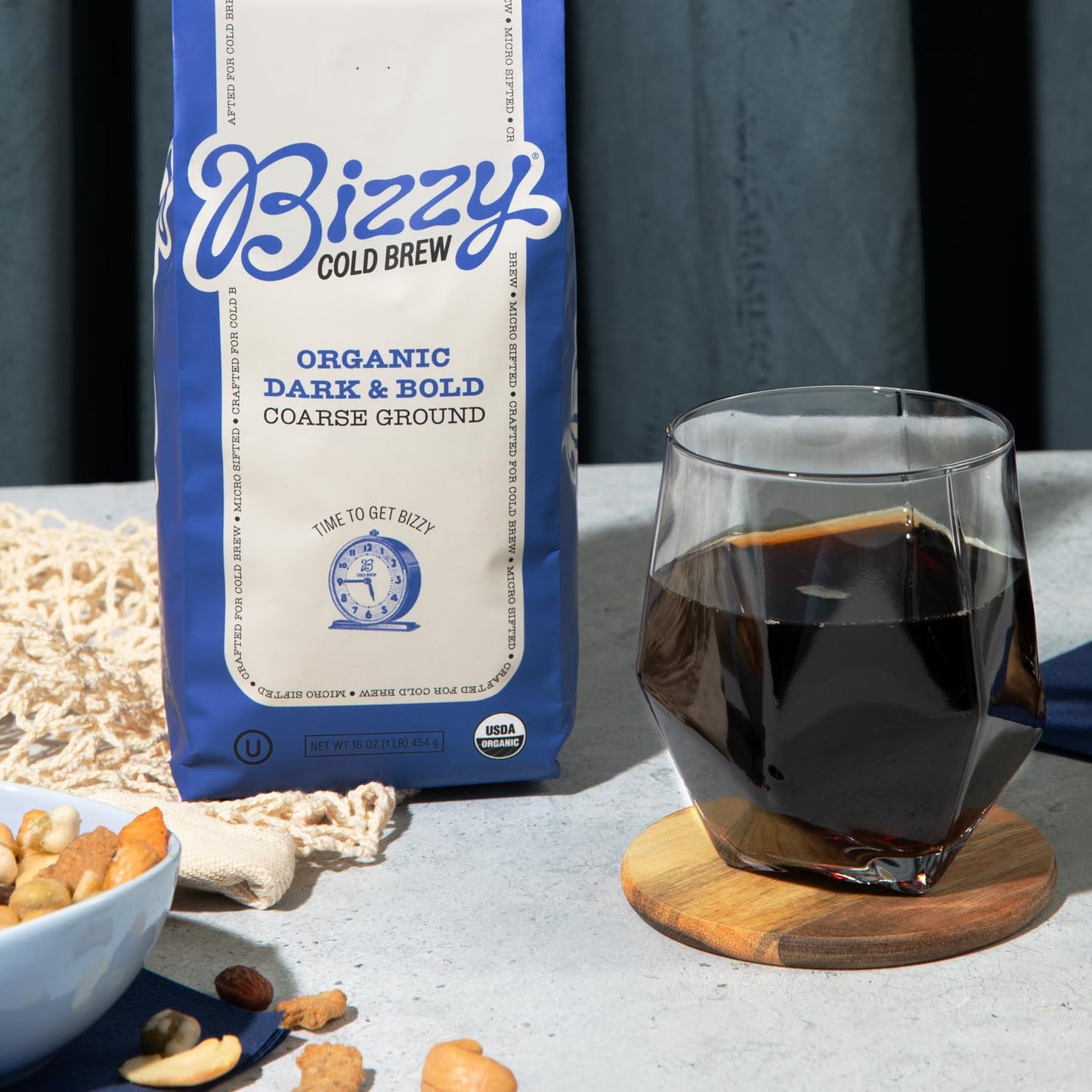 Bizzy Organic Cold Brew Coffee | Dark & Bold Blend | Coarse Ground Coffee | Dark Roast | Micro Sifted | Specialty Grade | 100% Arabica | 1 LB