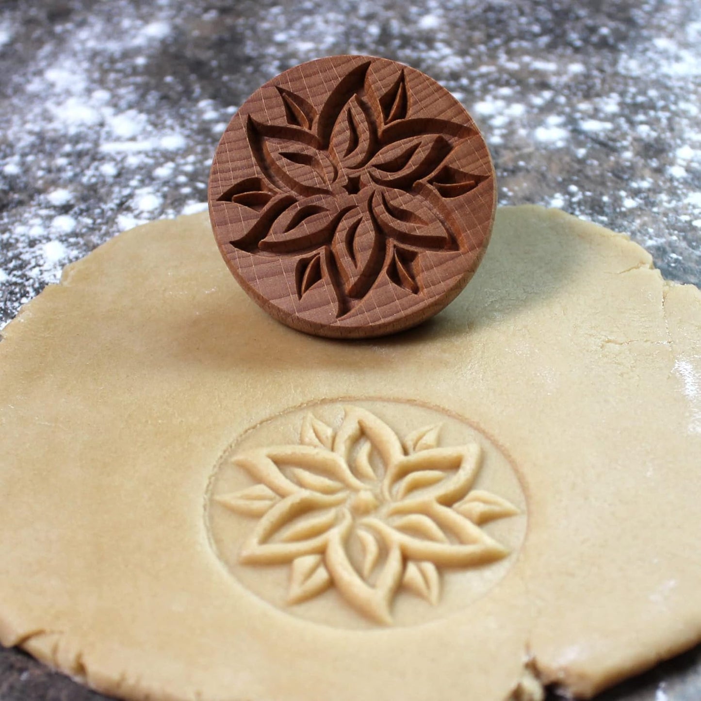 Wood Cookie Stamp, 2.5 Inch (Poinsettia CS-014)