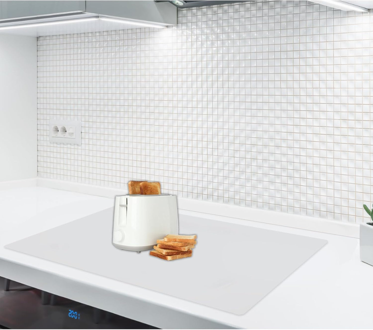 2MM Thick Silicone Countertop Mat, 23.6"x 23.6" Silicone Mats for Kitchen Counter, Nonslip Heat Resistant Mat, Large Kitchen Counter Mats, Waterproof Countertop Protector, Semitransparent