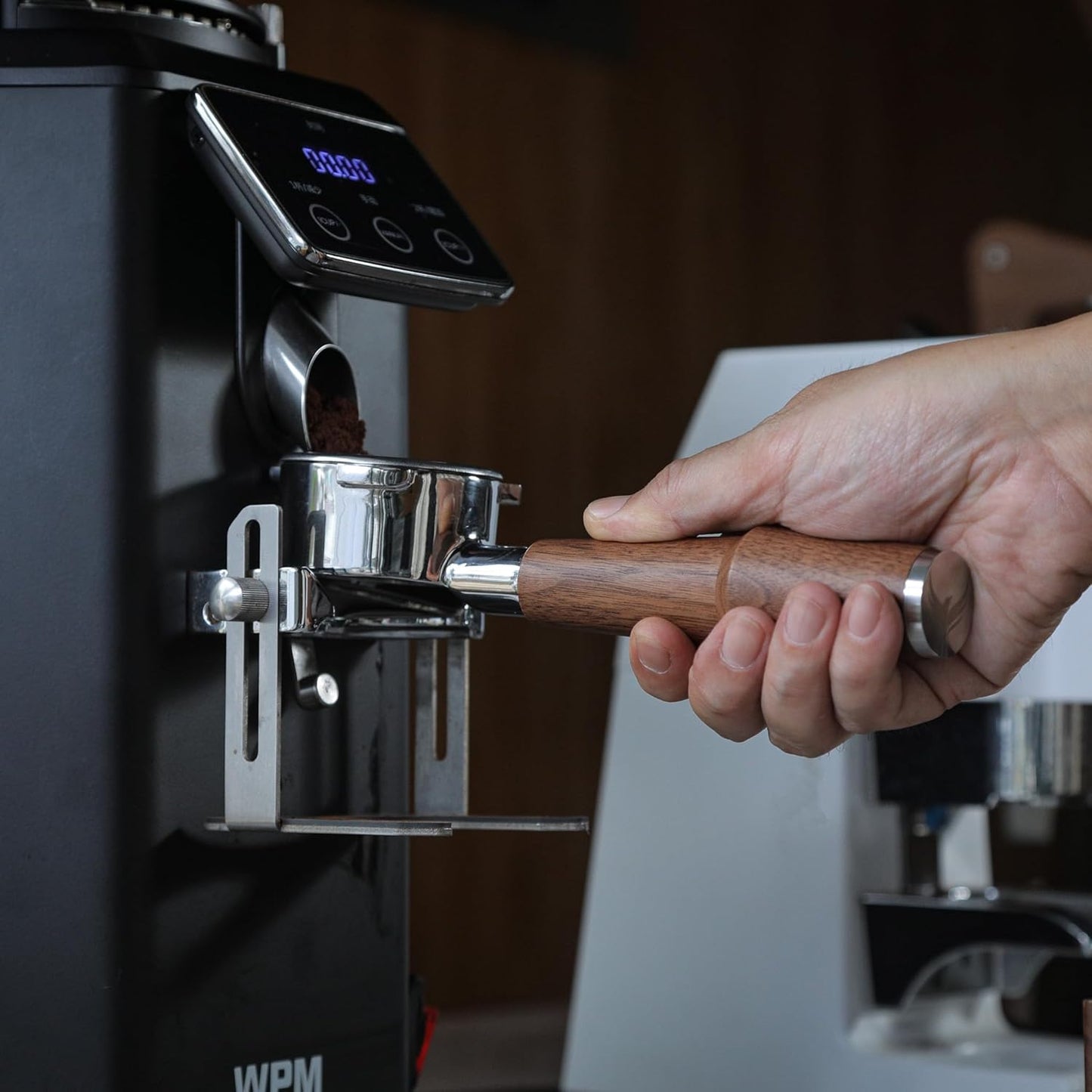 58mm Bottomless Portafilter for E61 Group Head | Professional Barista-Grade Naked Portafilter | Compatible with Rocket, Lelit, Ascaso, Profitec, ECM, Flair 58 & More (Walnut)