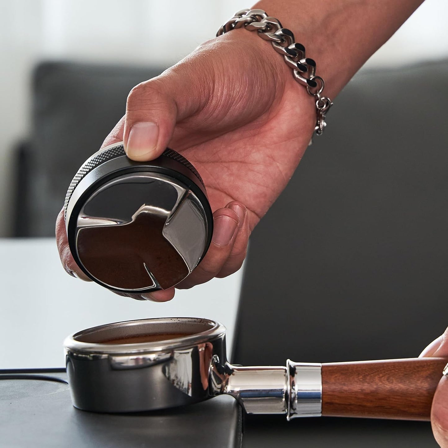 58mm Coffee Distributor and Tamper,Dual Head Coffee Leveler Fits for Gaggia E61 58mm Portafilter,Professional Espresso Hand Tamper.