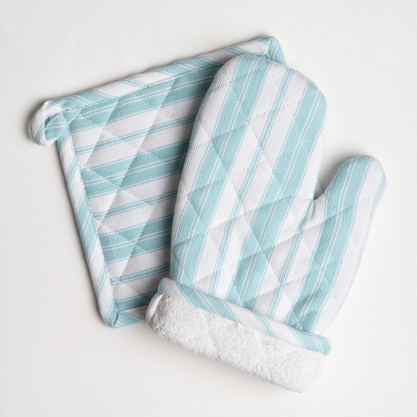 1 Oven Mitt, 1 PotHolder & 1 Kitchen Apron Set - Durable Heat Resistant Gloves - Thick Mittens for Kitchen - Suitable for Cooking, Baking, Grilling – Men & Women – Light Blue Stripes