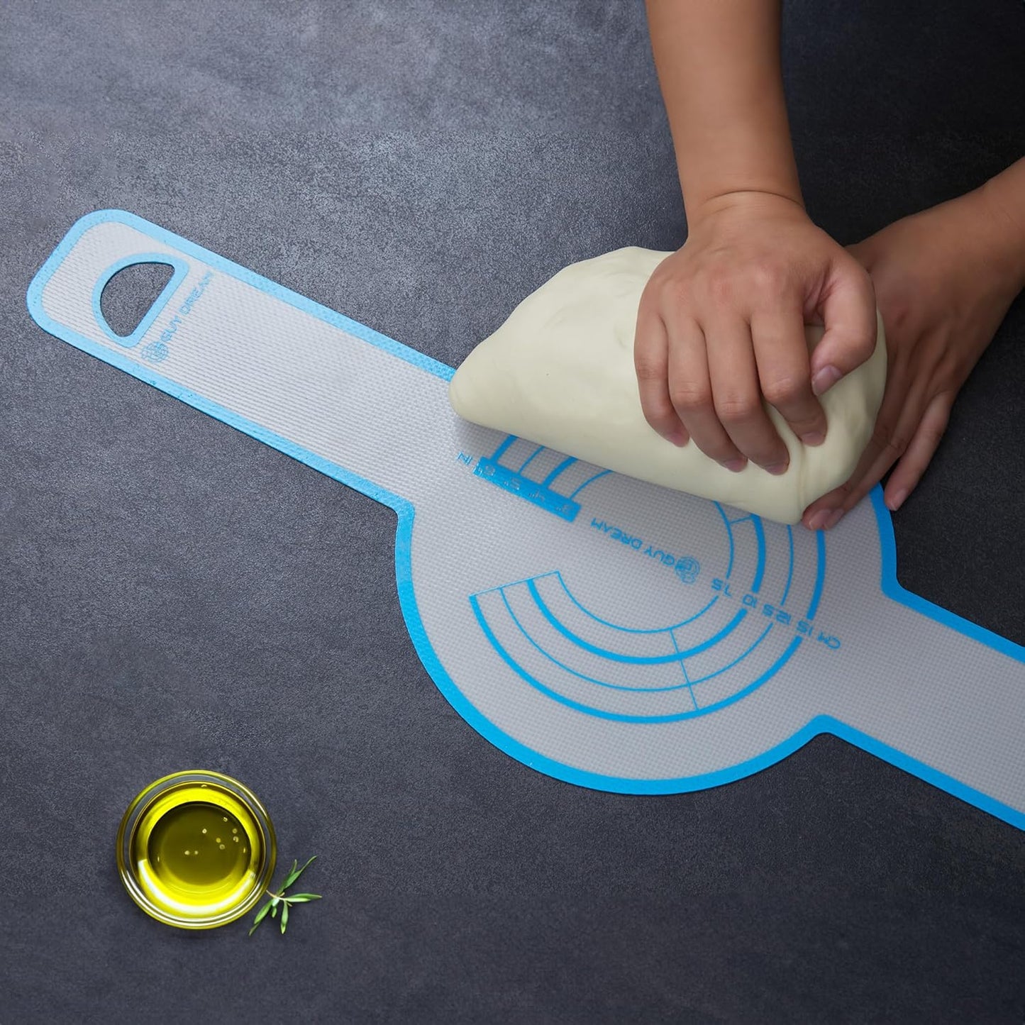 GUYDREMAT Reusable Silicone Bread Sling for Artisan Bread Baking - Easy Lift Tool for Dutch Oven, Heatproof, Non-Stick, Food-Grade Silicone, Perfect for Sourdough, Bagels, and Rolls