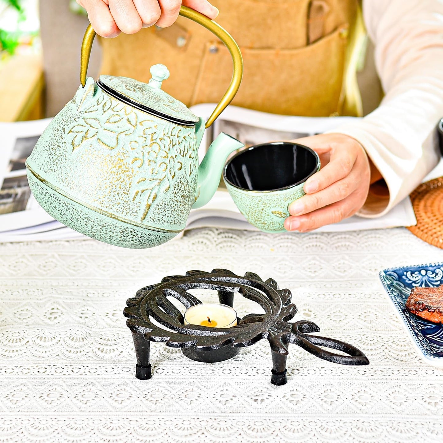 Sungmor Cast Iron Tealight Warmer with Pretty Flame Shape Design, Functional Table Trivet Candle Holder for Warm Dishes, Pots, Soups, Milks, Teas, Coffee, Great Heater for Melt Butter, Sealing Wax