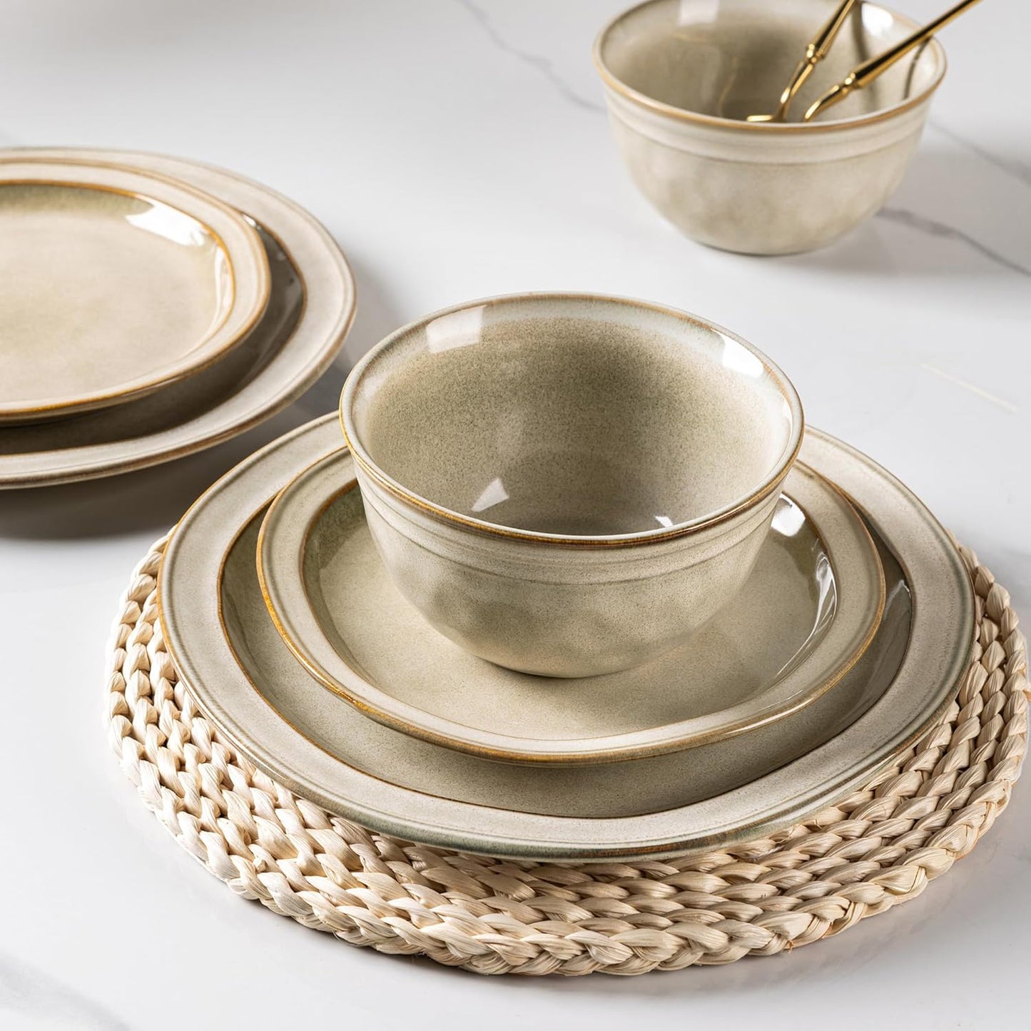 AmorArc Ceramic Dinnerware Sets,Stoneware Handmade Reactive Glaze Plates and Bowls Sets,Chip and Crack Resistant | Dishwasher & Microwave Safe,Dishes Set Service for 6 (18 pc)