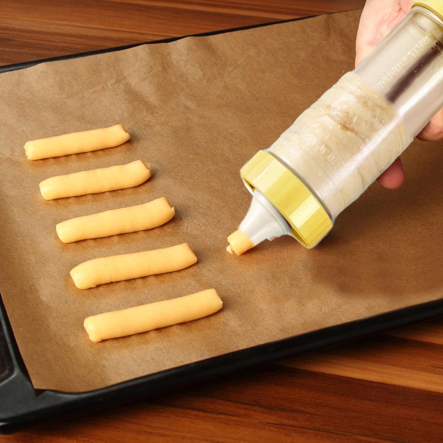 Cookie Press Gun Kit – Cookie Spritzer Set with 16 Discs and 6 Piping Tips for Baking, Cake Icing Nozzle, Deviled Egg Filler, Donut Decorating, Stainless Steel Food Syringe, Extruder, Injector