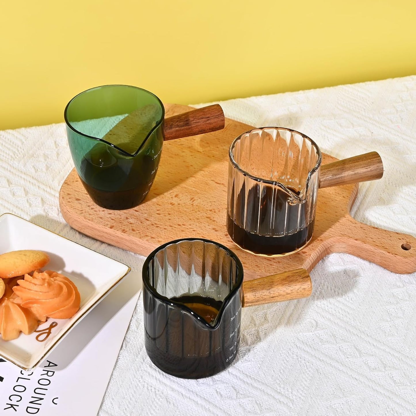 Glass Measuring Cup, 3oz Espresso Shot Glass with Wood Handle, Single Spout Clear Measuring Cups Pitcher Milk Cup Coffee Shot Glasses (Transparent Ribbed)