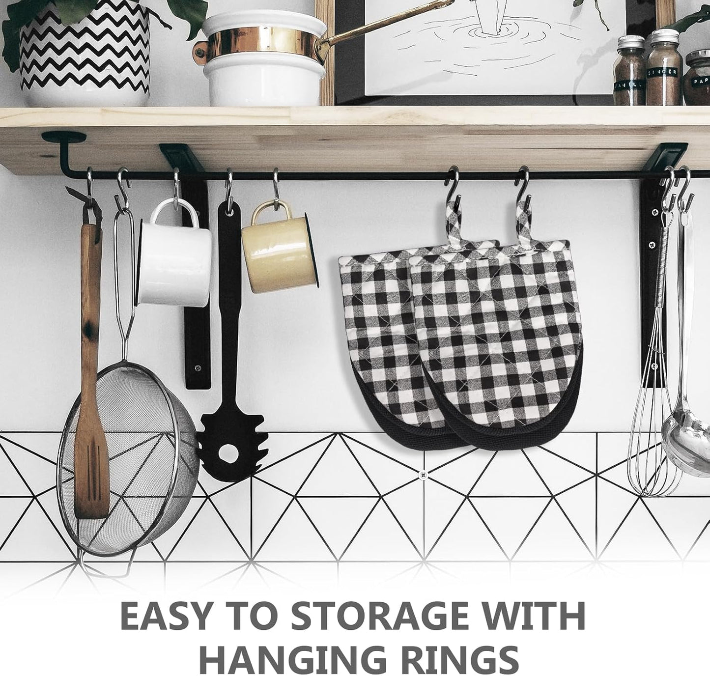 Qulable 1 Pair Short Oven Mitts - Silicone Kitchen Oven Gloves High Heat Resistant 500℉, Mini Oven Mits with Non-Slip Grip Surfaces and Hanging Loop for BBQ, Baking, Cooking and Grilling