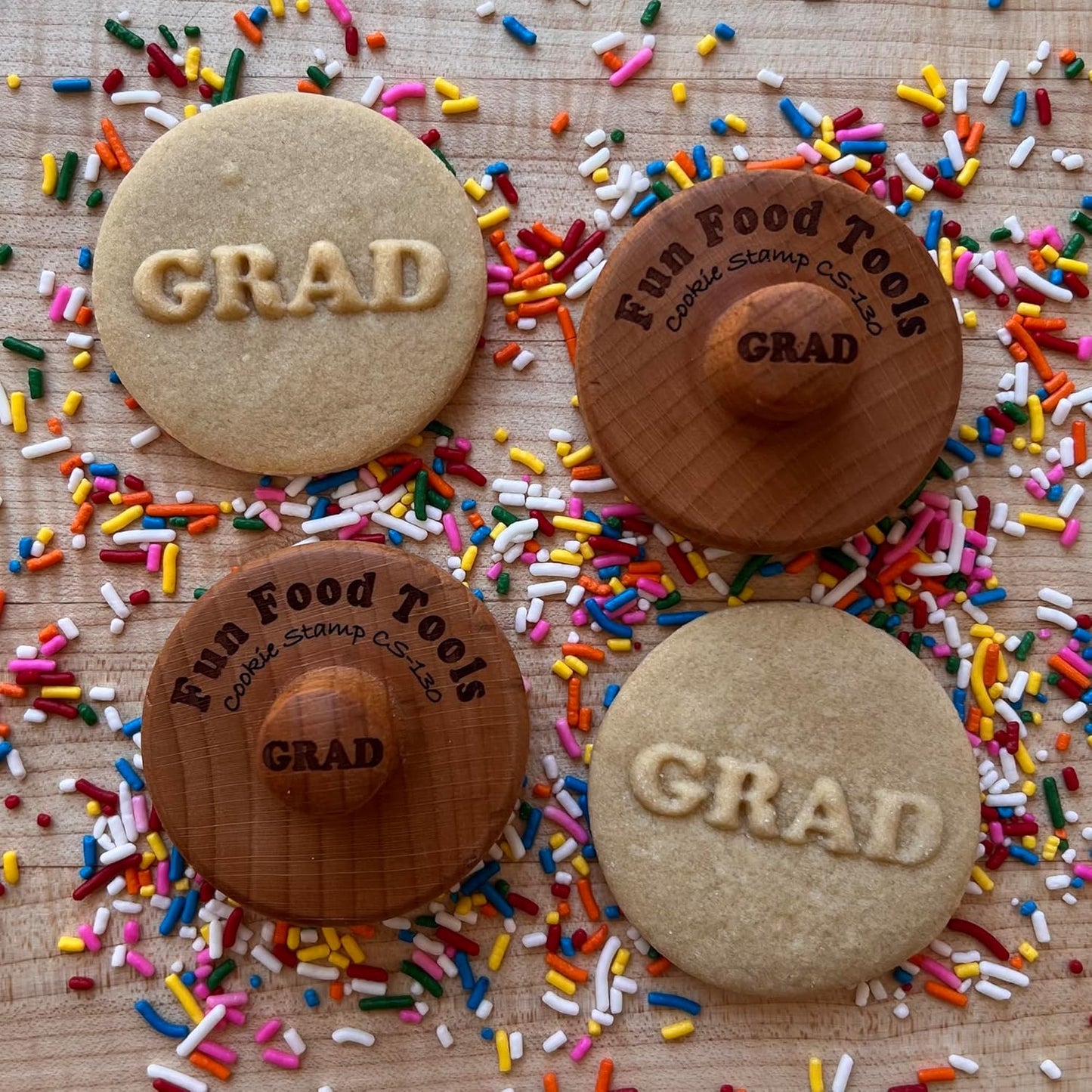 Wood Cookie Stamp, 2.5 Inch (GRAD CS-130)